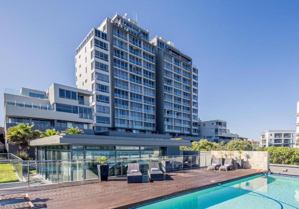 Infinity - Stunning 1 Bedroom Apartment With Sea & Mountain Views Bloubergstrand Exterior foto