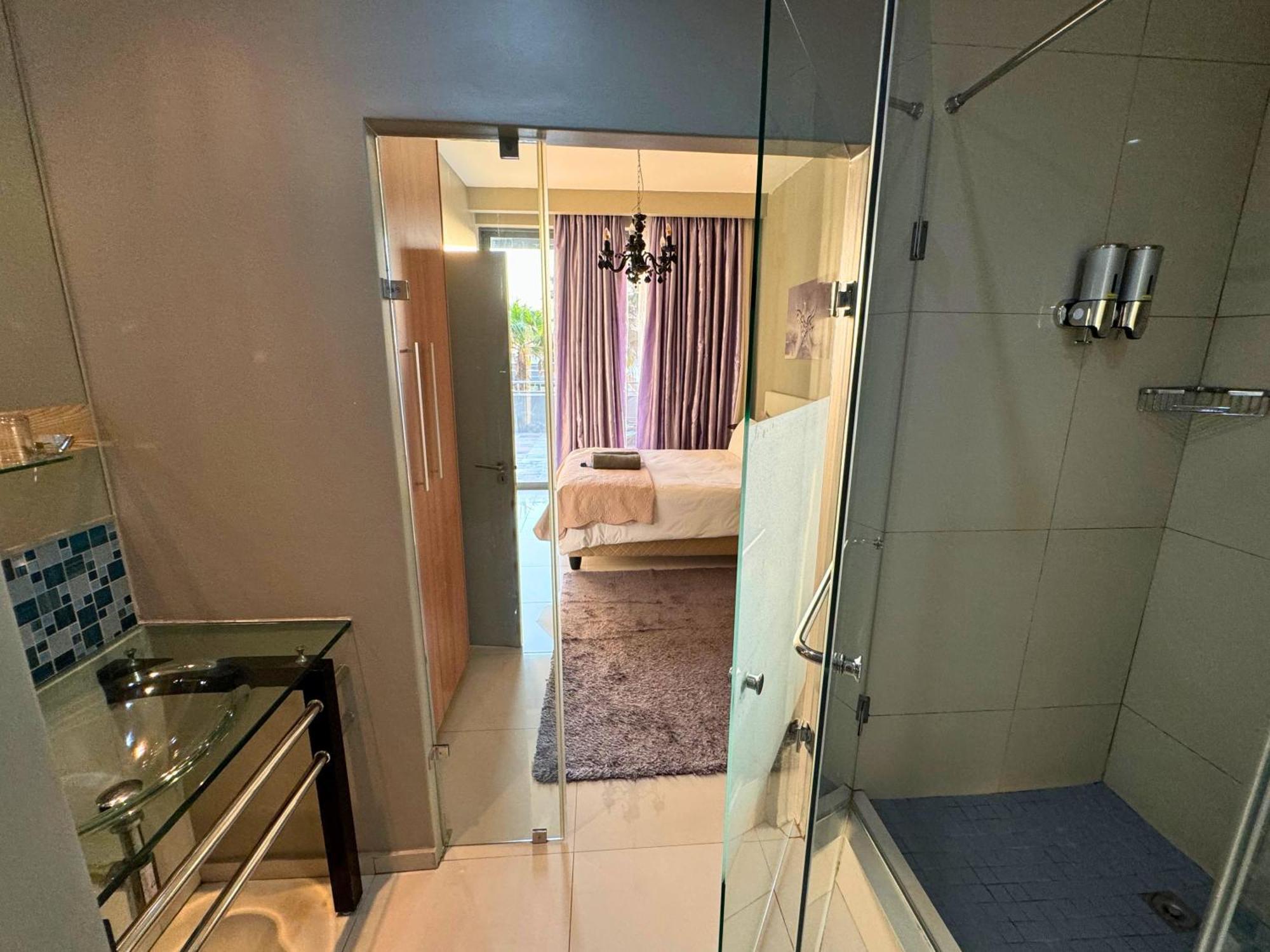 Infinity - Stunning 1 Bedroom Apartment With Sea & Mountain Views Bloubergstrand Exterior foto
